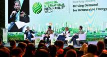 Diskusi panel hasil penelitian Tenggara Strategics dan CSIS Indonesia terkait elektrifikasi dalam helatan IISF 2026 di Jakarta pada Selasa (6/1).