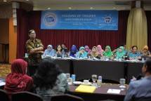 Frisian Flag Indonesia melakukan Training of Trainer (TOT) dengan para guru sekolah. (Dok Industry.co.id)
