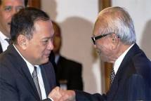 Rachmat Saleh dan Agus Martowardojo Gub BI (Foto Industry.co.id)