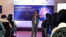dr. Elisna Syahruddin, PhD, Sp.P (K), Perwakilan PDPI/RSUP Persahabatan Jakarta dalam acara Media Health Forum: Meningkatkan Kepedulian Masyarakat dan Akses Terapi Kanker Paru di Indonesia (Chodijah Febriyani/Industry.co.id)