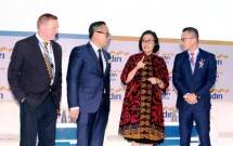 Dirut Bank Mandiri Kartika Wirjoatmodjo dan Menkeu Sri Mulyani (Foto Rizki Meirino)