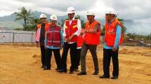  Presiden Joko Widodo meresmikan dimulainya pekerjaan Jalan Tol Trans-Sumatera ruas Padang-Bukittinggi-Pekanbaru