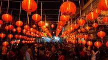  Pasar Semawis Semarang (Foto: phinemo.com)