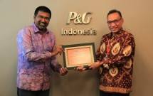 P&G-Wahana Visi Indonesia Bantu Fase Pemulihan Korban Gunung Agung (Foto Dok Industry.co.id)