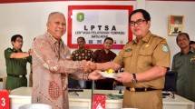 Pelaksana Tugas (Plt) Direktur Jenderal Pembinaan Pengawasan Ketenagakerjaan dan Keselamatan Kesehatan Kerja Kementerian Ketenagakerjaan Maruli A Hasoloan meluncurkan praresmi Lembaga Pelayanan Terpadu Satu Atap (PTSA) Entikong