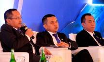 Presdir PT PP Presisi Tbk Iswanto Amperawan, Direktur Keuangan Benny Pidakso dan Direktur Independen Arief Subyandono usai Public Expose PT PP Presisi Tbk (dok INDUSTRY.co.id) 