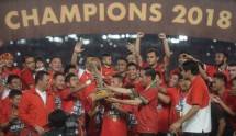 Presiden Jokowi dan Tim Persija Juara Piala Presiden 2018 (Foto Setkab)