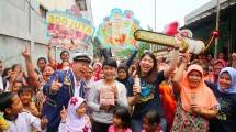 Pemenang Program Mendadak Jutawan 2 Dari ICHITAN asal Cibinong, Bogor. (Dok Industry.co.id)