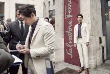 Tampannya Hyun Bin Bikin Salah Fokus di Milan Fashion Week