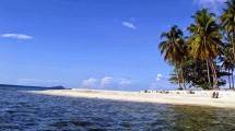 Pulau Randayan, di Pontianak, Kalimantan Barat (Foto: wisatapantaitemajuk.blogspot.co.id)