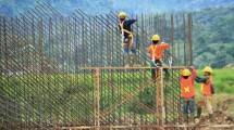 Pengerjaan Proyek Infrastruktur (foto: Humas)