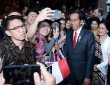Presiden Jokowi dan Masyarakat Indonesia di Sydney, Jumat (16/3). (Foto: BPMI)