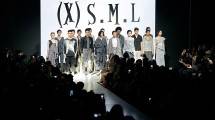 Hadir di Plaza Indonesia Fashion Week 2018 (X)S.M.L Tampil Dengan Gaya Dressy dan Layering