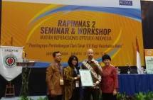 ACUVUE, Ikatan Refraksionis Optisien Indonesia (IROPIN) dan dibuka secara resmi oleh Ketua IROPIN, Dian Leila Sari, A. Md. RO, S Pd., M. Kes. Sekitar 250 Refraksionis Optisien (Eye Care Professional).