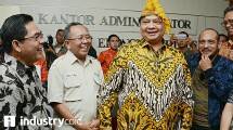 Menteri Perindustrian Airlangga Hartarto saat berkunjung ke KEK Palu