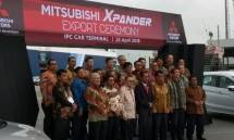 Disaksikan Presiden Jokowi, Mitsubishi Lakukan Eskpor Perdana Xpander