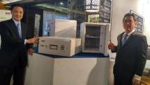  PT Indosan Berkat Bersama hadir memberikan solusi dengan rangkaian produk unggulannya, antara lain lemari besi tahan api/ bongkar/ air, alat pemadam api ringan (APAR), sistem keamanan elektronik, dan alat perlindungan perimeter.