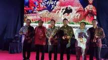 Mayor Jenderal TNI Dokter Terawan Agus Putranto meraih penghargaan Democracy Award dalam Malam Budaya Manusia Bintang RMOL (Foto: rmol.co)