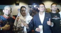 Ustad Erick Yusuf, Marcella Zalianty, Wagub DKI Sandiaga Uno dan aktr Fauzi Baadilla usai menyaksikan film " The Power Of Love"