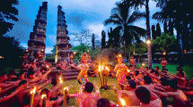 Tari Kecak, Bali (Foto: kulturbangsaindonesia.blogspot.co.id)