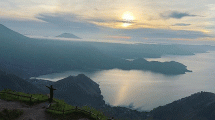 Danau Toba (Foto: @cometolaketoba/Instagram)