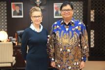 Menperin Airlangga Hartarto bersama Duta Besar Polandia untuk Indonesia Beata Stoczynska (Foto: Dok. Industry.co.id)
