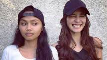 Dea Panendra bersama Marsha Timothy