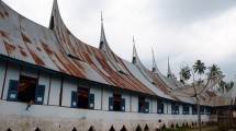 Rumah Gadang Panjang di Abai, Kabupaten Solok Selatan, Sumatera Barat (Foto: Istimewa)
