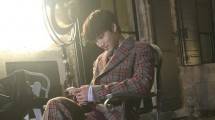 Kai EXO di pagelaran busana Gucci Cruise 2019. (Foto: Vogue)
