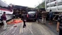 Kecelakaan mobil di jalan raya (Foto Dok Industry.co.id)