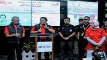 Direktur Utama Telkom Alex J. Sinaga (kedua dari kiri) didampingi Direktur Network IT and Solution Telkom Zulhelfi Abidin (paling kiri), Direktur Enterprise and Business Service Telkom Dian Rachmawan (kedua dari kanan) dan Direktur Consumer Service 