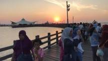 H+2 Libur Lebaran, 296 Ribu Warga Kunjungi Ancol