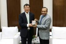 Kepala Badan Penelitian dan Pengembangan Industri (BPPI) Ngakan Timur Antara bersama Direktur Jenderal Kerja Sama Ekonomi Luar Negeri, Kementerian Ekologi dan Perlindungan Lingkungan China, Chen Liang (Foto: Dok. Kemenperin) 