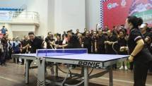 Ketua Umum Persatuan Tenis Meja Seluruh Indonesia (PTMSI) Provinsi Bali Bintang Puspayoga, usai acara pembukaan Kejuaraan Nasional Tenis Meja Bali Open 2018 di Kota Denpasar, Bali (30/6).