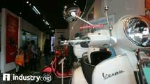Pembukaan diler resmi Piaggio Vespa Pondok Kelapa