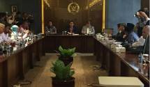 Wakil Ketua DPR, Fadli Zon dan Wenny Warouw saat menerima tersangka kasus makar