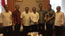 Panitia HPN Bersama Mensesneg Pratikno