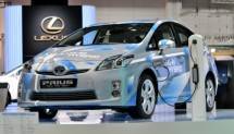 Hybrids vs. Electric Cars: Which One Leads the Green Revolution?