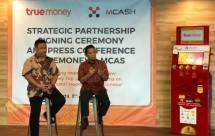 Direktur Operasional PT Witami Tunai Mandiri (TrueMoney) Bapak Rio Da Cunha - Direktur PT M Cash Integrasi Tbk. (MCAS) Bapak Mohammad Anis Yunianto