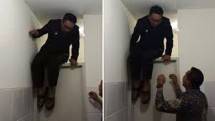 Ridwan Kamil terjebak di toilet (Foto Tribunnews)