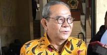 Politikus Golkar, Rambe Kamarul Zaman