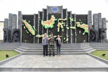 Gayatri Foundation Kunjungi Pudiklat Bela Negara (Foto Dok Industri.co.id)