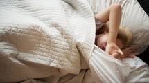 Keren! Pakar Nutrisi Ini Beberkan 4 Tips Mengembalikan Tidur yang Berkualitas