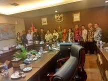 Gayatri Foundation bersama Ketua Wantimpres Adi Ningsih