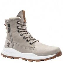 Salah satu varian baru Timberland, Brooklyn Boot, yang diluncurkan pada awal 2019 ini