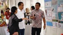 Menteri Rini: BUMN Ikut Kawal Petani Hingga Panen Raya