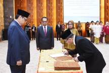 Menteri Perindustrian Airlangga Hartarto ketika melantik tujuh Pejabat Pimpinan Tinggi Madya atau Eselon I di lingkungan Kementerian Perindustrian (Foto: Kemenperin)