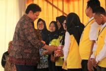 Luncurkan Tahap ke-8, Meneprin Minta Industri dan Pemprov Komitmen Dukung Program Vokasi Industri
