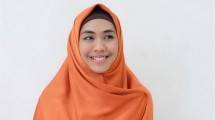 Oki Setiana Dewi, Industri Jilbab Syariah Akan Terus Tumbuh