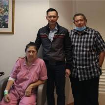 AHY: Ibu Ani Jalani Siklus Kedua Pengobatan terhadap Penyakit Kanker Darah